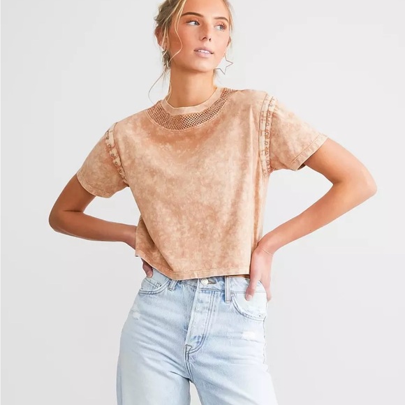 Gilded Intent Tops - Gilded Intent Light Crop Top